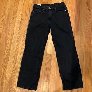 Black loose mid rise from Gap … wide leg … used once